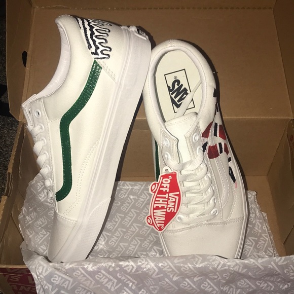 •HAND PAINTED VANS• - Picture 3 of 11